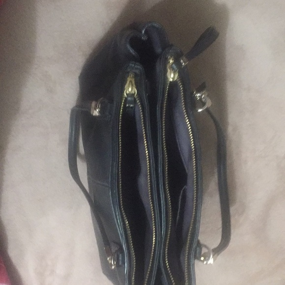 Coach Purse (Black Leather) - Picture 3 of 9